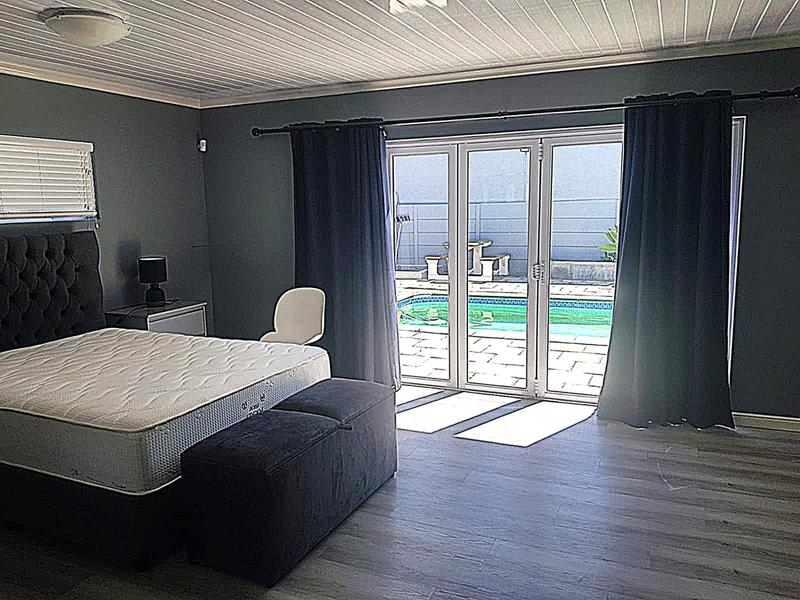 To Let 4 Bedroom Property for Rent in Edgemead Western Cape